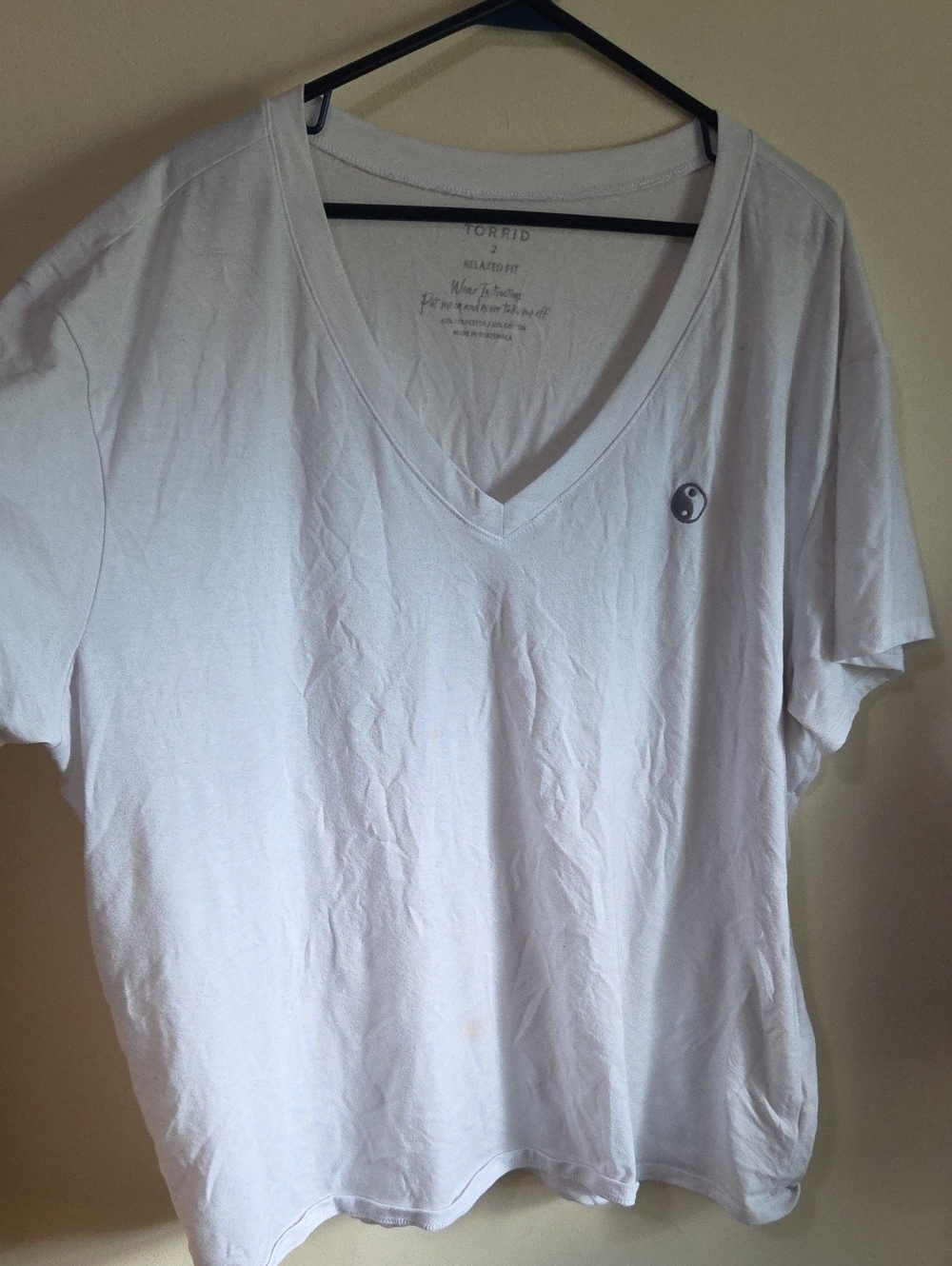 torrid White V-Neck Tee with Yin Yang Chest Patch